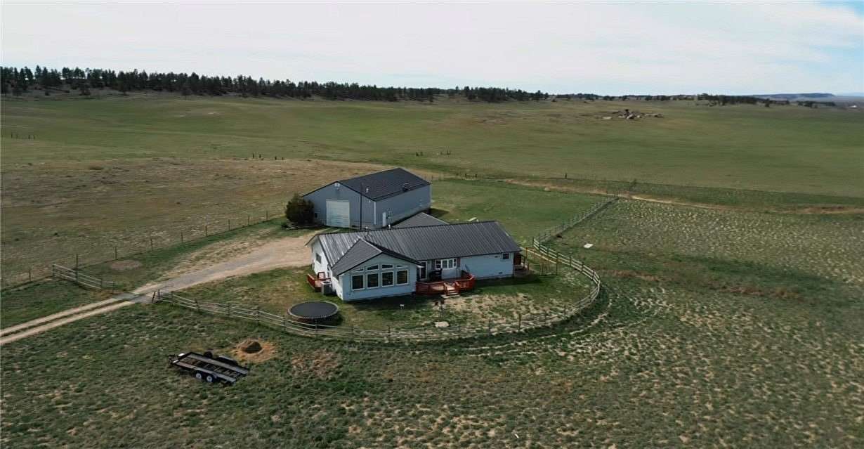 40 Acres of Land with Home for Sale in Melstone, Montana