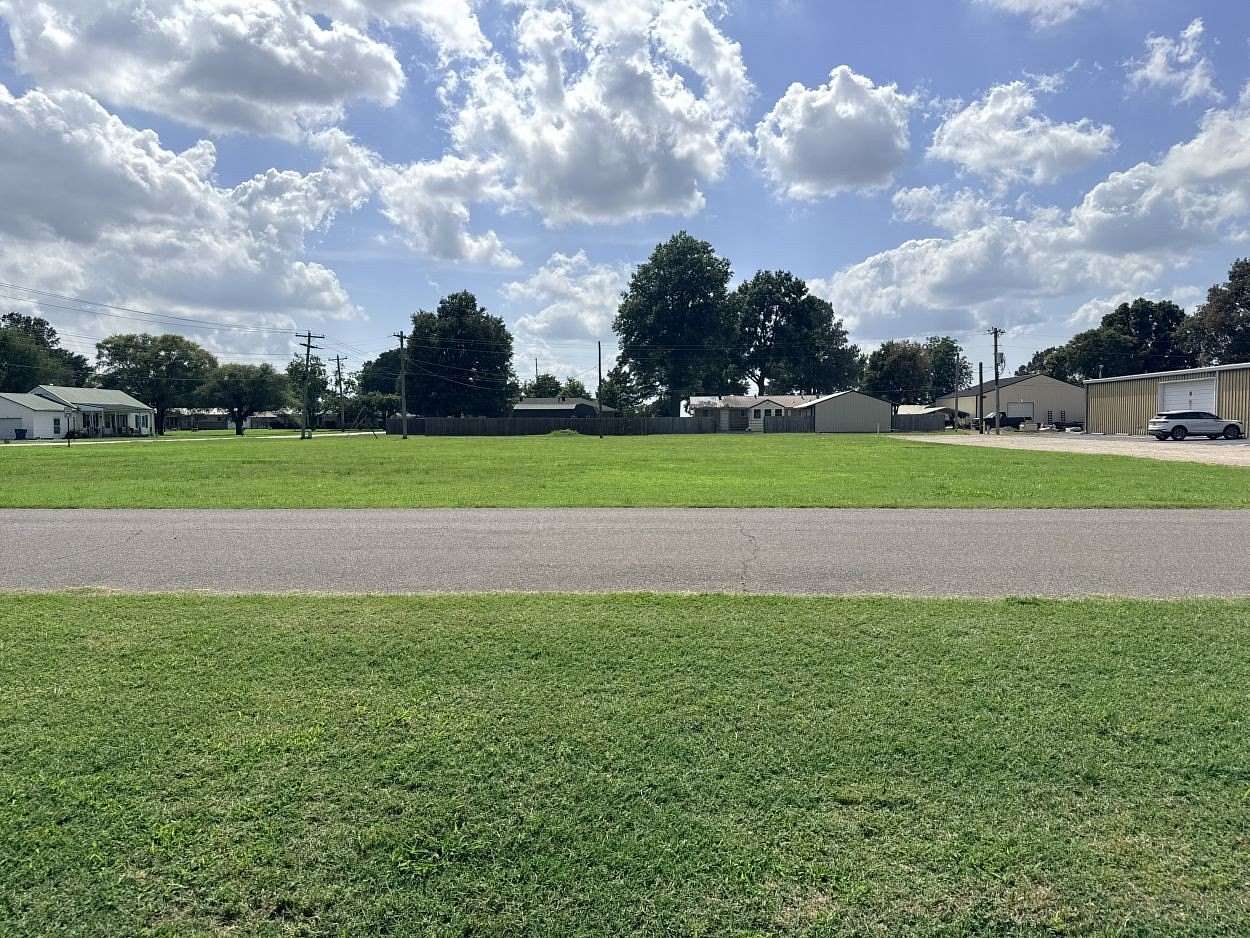 0.72 Acres of Land for Sale in Malden, Missouri