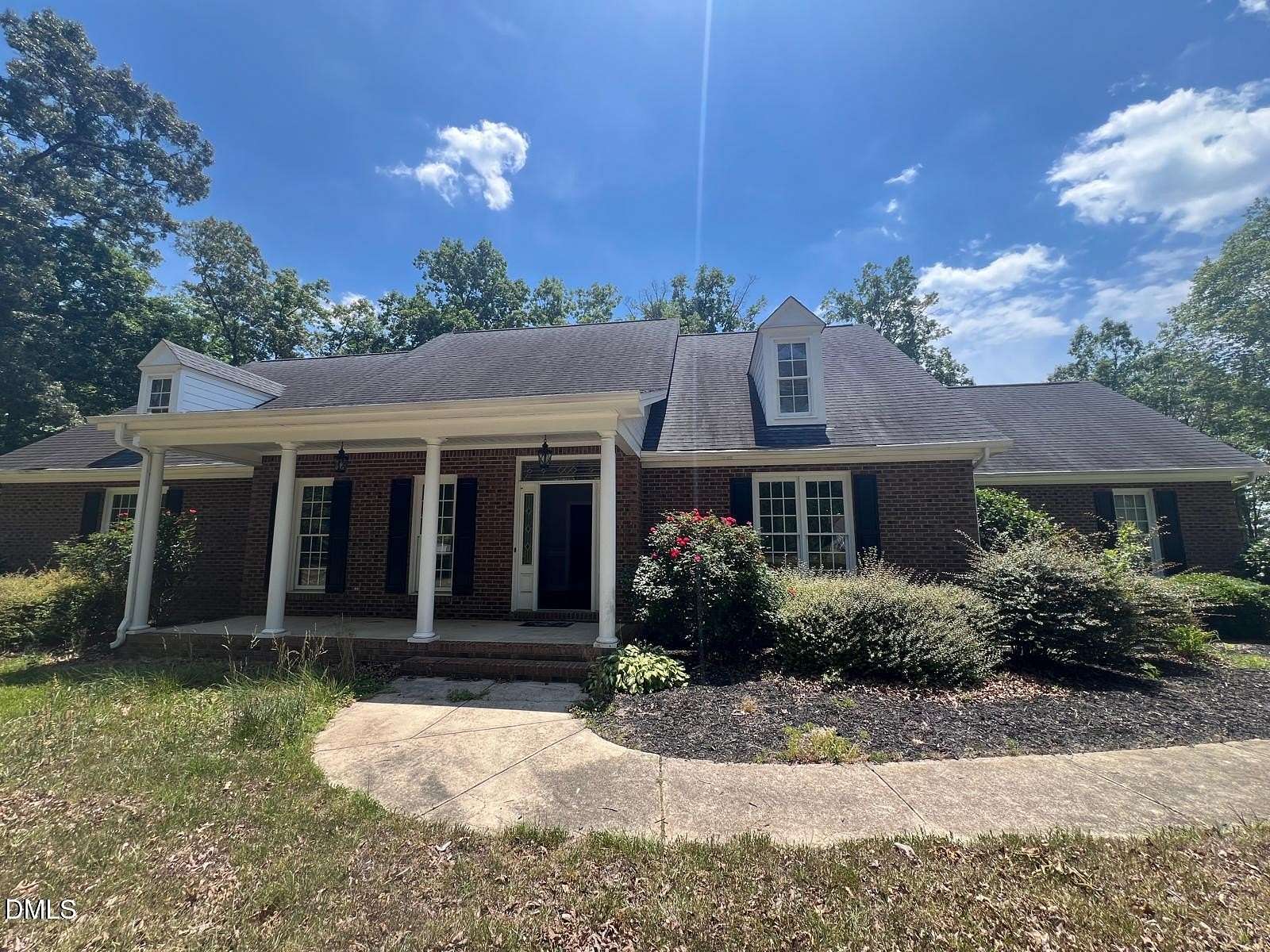 2 Acres of Land with Home for Lease in Raleigh, North Carolina