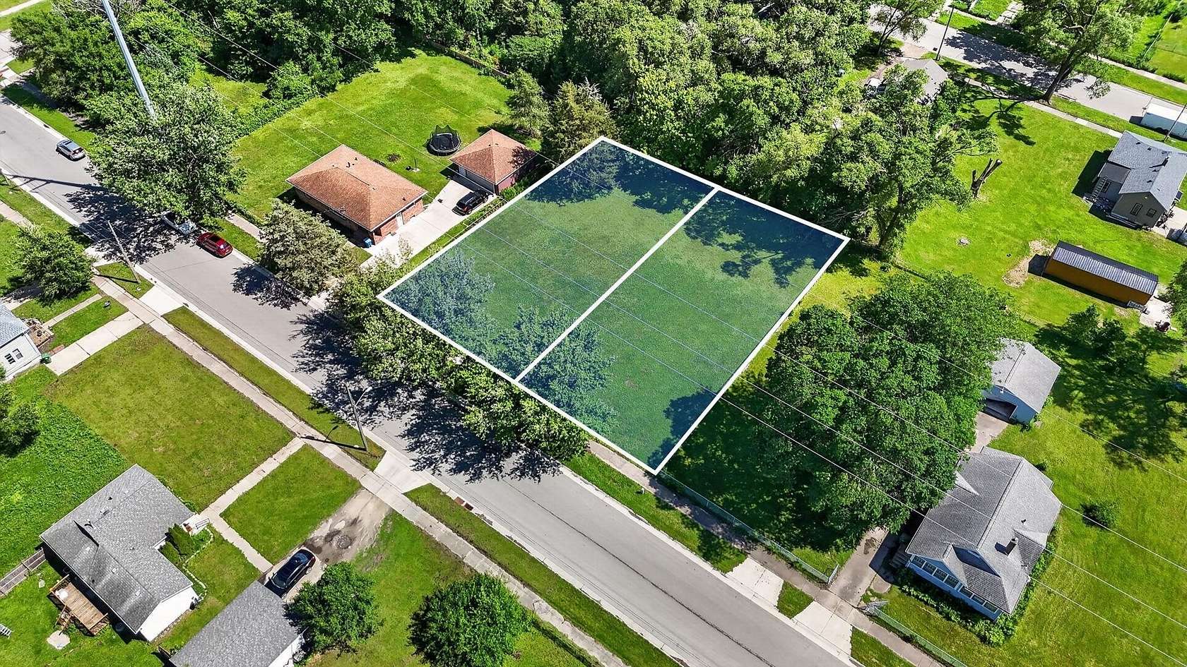 0.19 Acres of Residential Land for Sale in Waterloo, Iowa