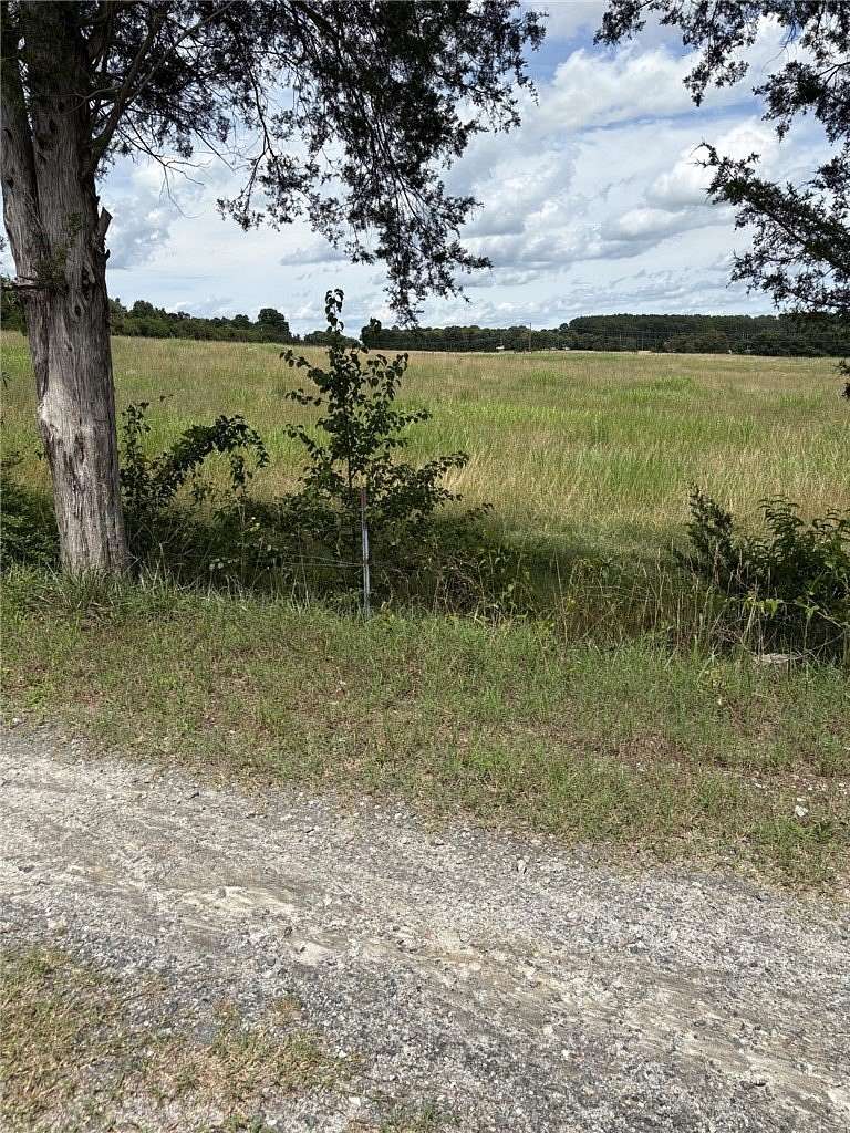 5 Acres of Residential Land for Sale in Iva, South Carolina