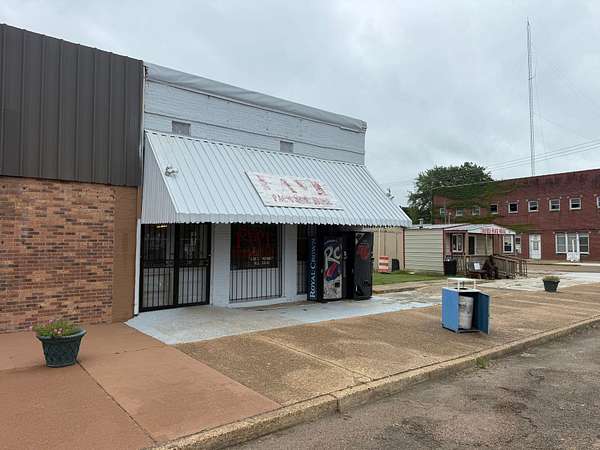 0.07 Acres of Commercial Land for Sale in Shelby, Mississippi