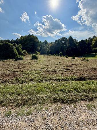 5 Acres of Land for Sale in Madisonville, Tennessee
