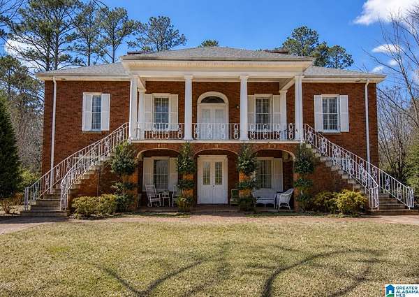 1.9 Acres of Land with Home for Sale in Fayette, Alabama