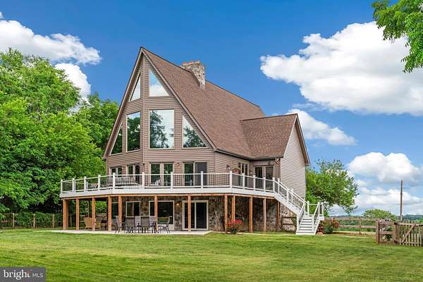 2.89 Acres of Land with Home for Sale in Emmitsburg, Maryland