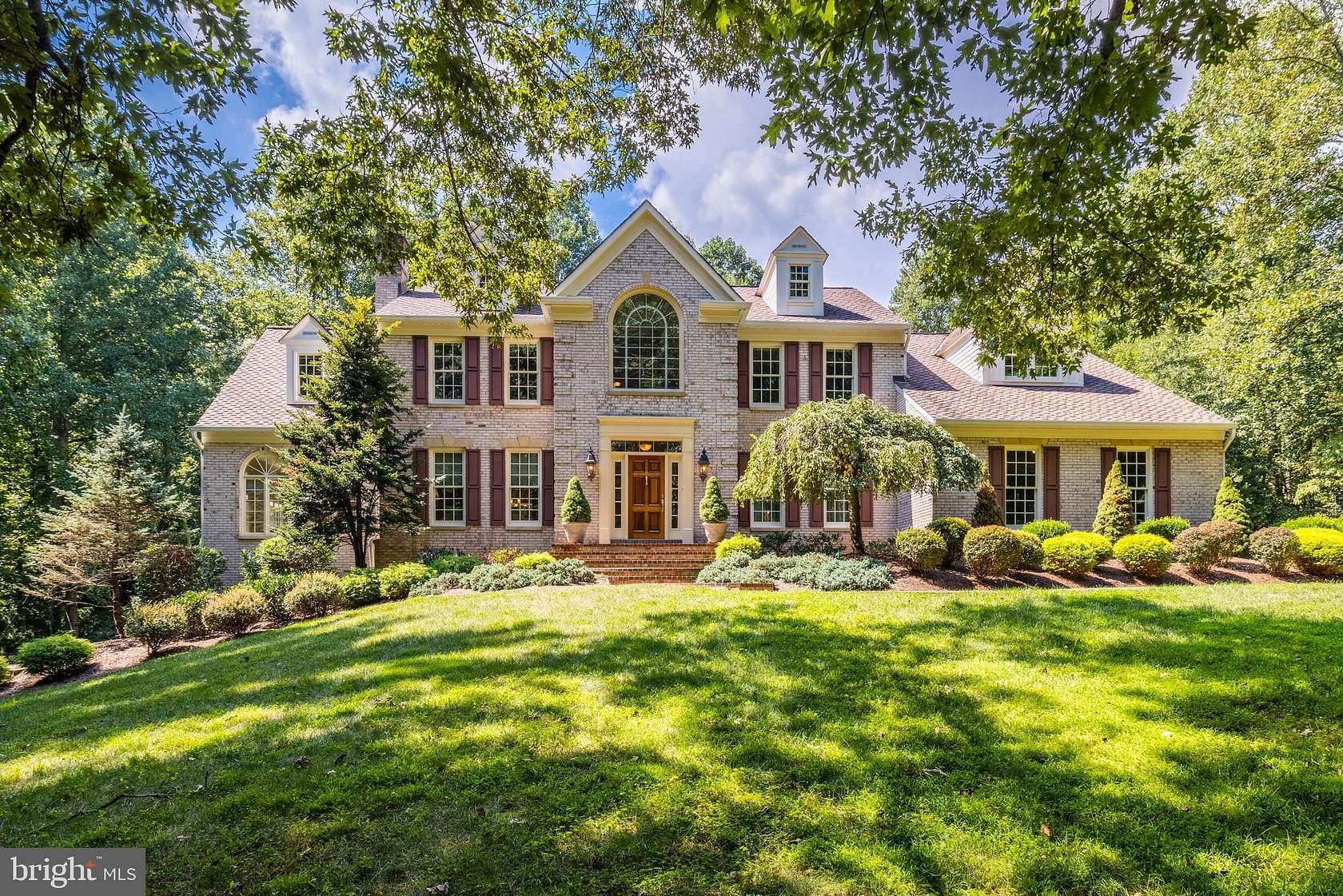 5 Acres of Land with Home for Sale in Fairfax, Virginia