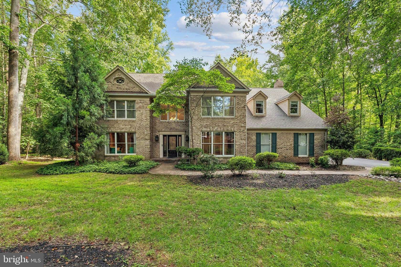 1.79 Acres of Land with Home for Sale in Warrenton, Virginia