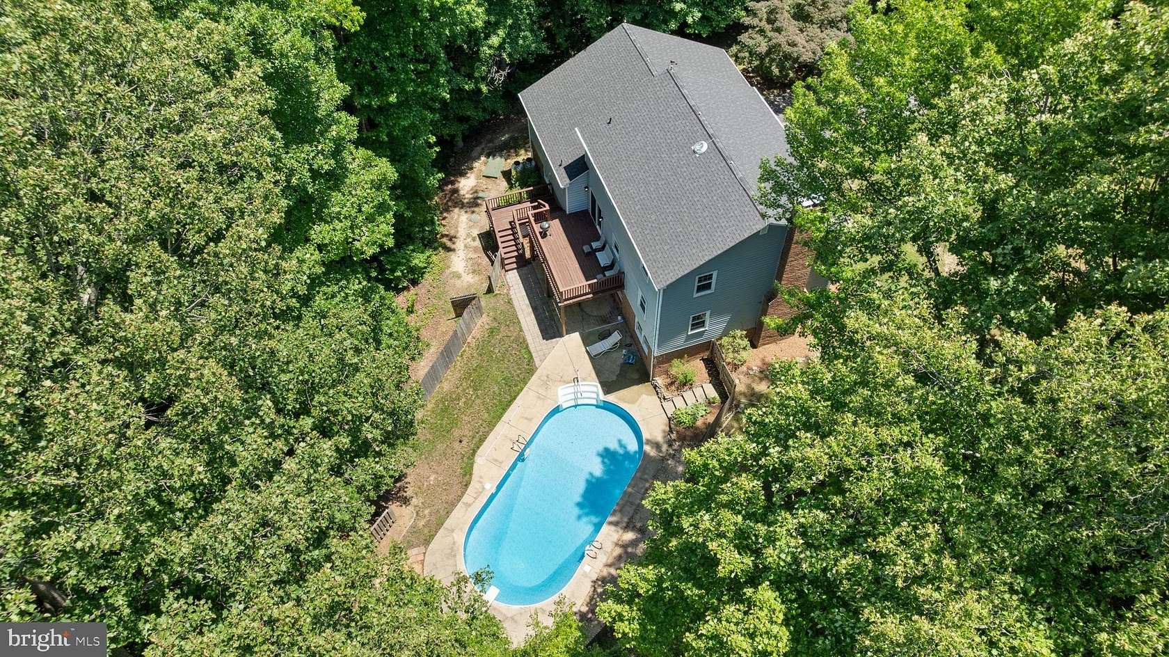 5.77 Acres of Land with Home for Sale in Huntingtown, Maryland