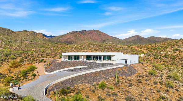 5 Acres of Land with Home for Lease in Cave Creek, Arizona