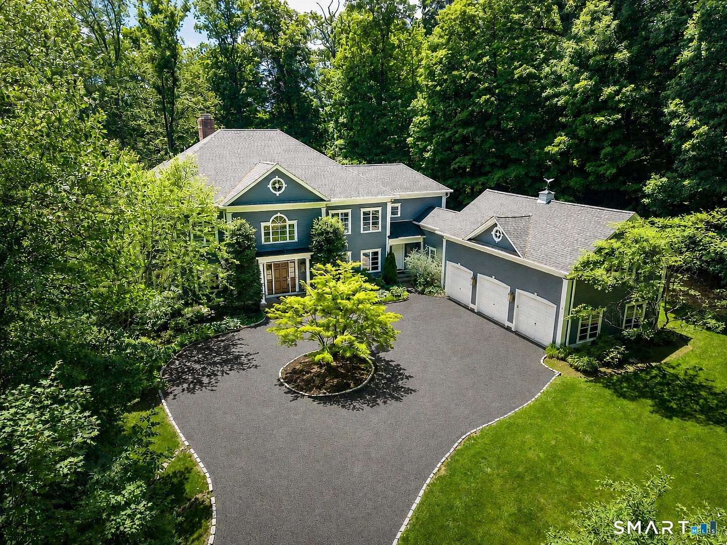 5.13 Acres of Land with Home for Sale in New Canaan, Connecticut