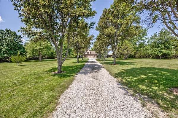 3.16 Acres of Land with Home for Sale in Spring Hill, Kansas