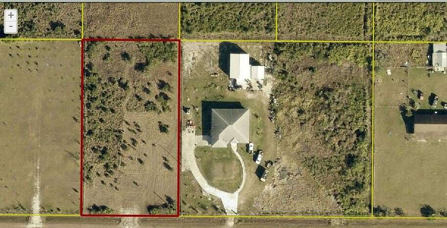 1.25 Acres of Residential Land for Sale in Okeechobee, Florida