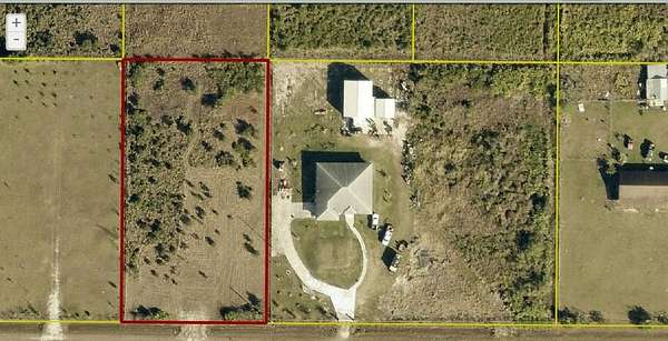 1.25 Acres of Residential Land for Sale in Okeechobee, Florida