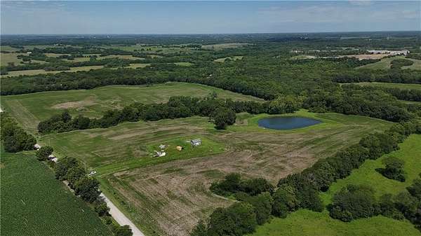 60 Acres of Recreational & Residential Land for Sale in Plattsburg, Missouri
