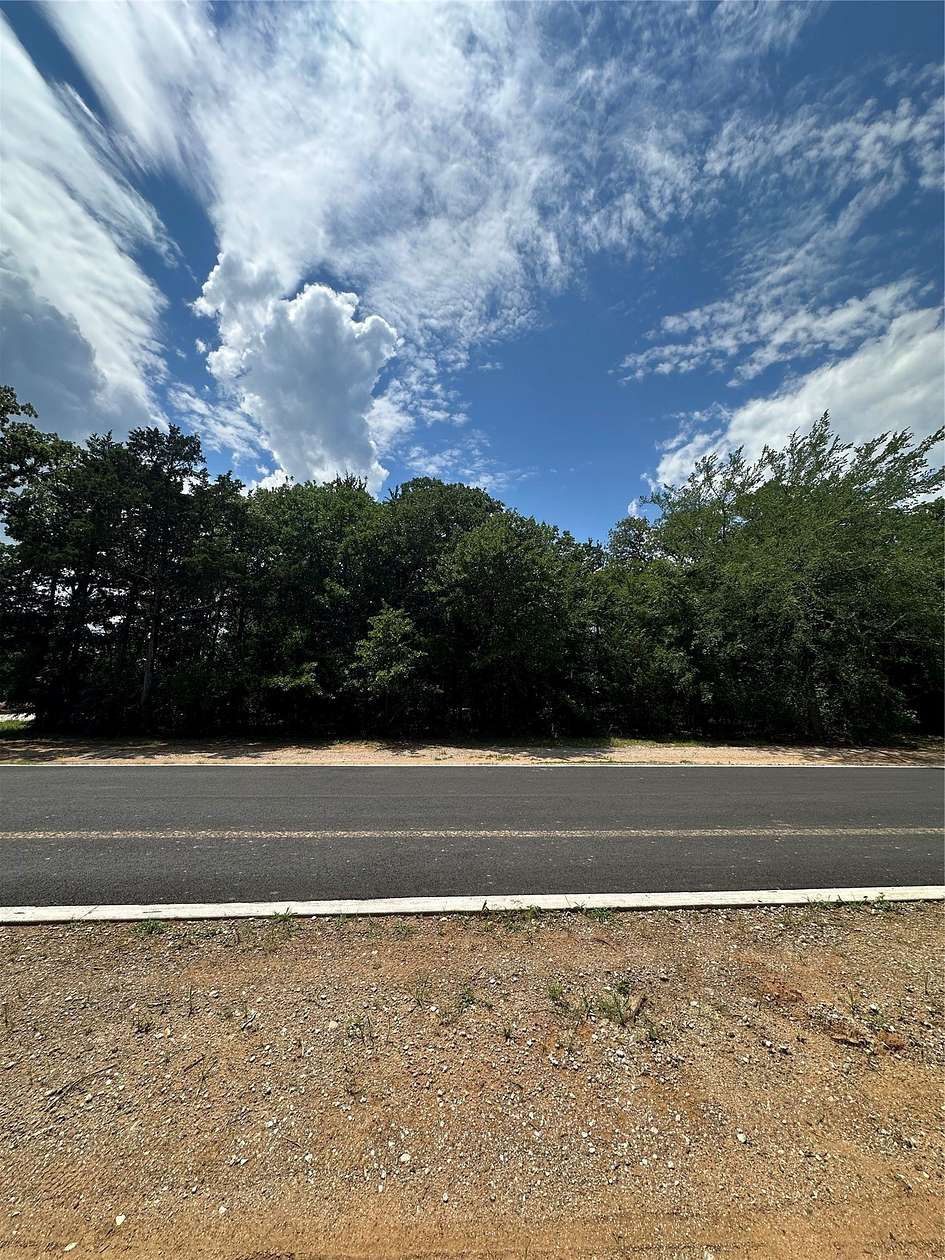 0.27 Acres of Residential Land for Sale in Gordonville, Texas