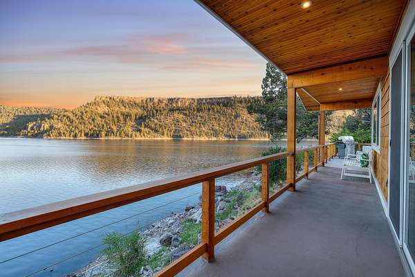 2.48 Acres of Land with Home for Sale in Prineville, Oregon