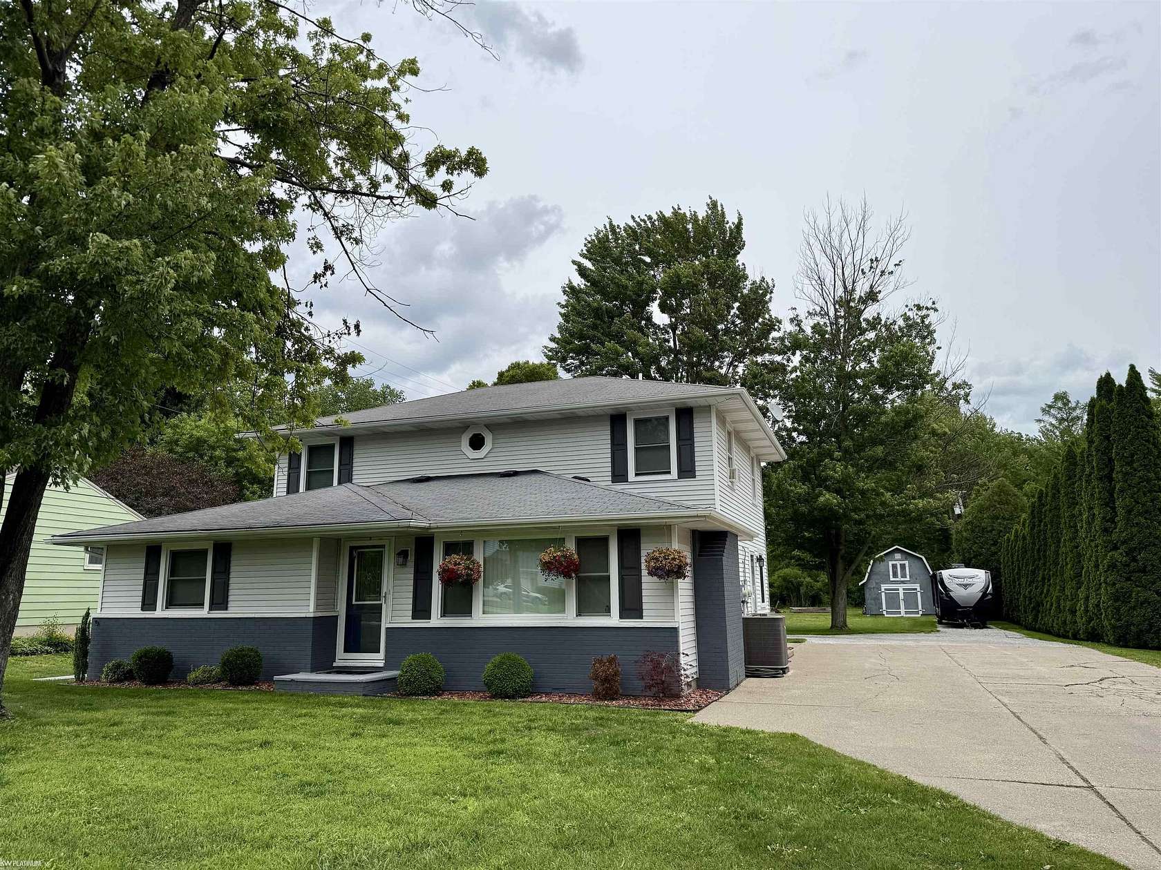 2.5 Acres of Land with Home for Sale in Marysville, Michigan