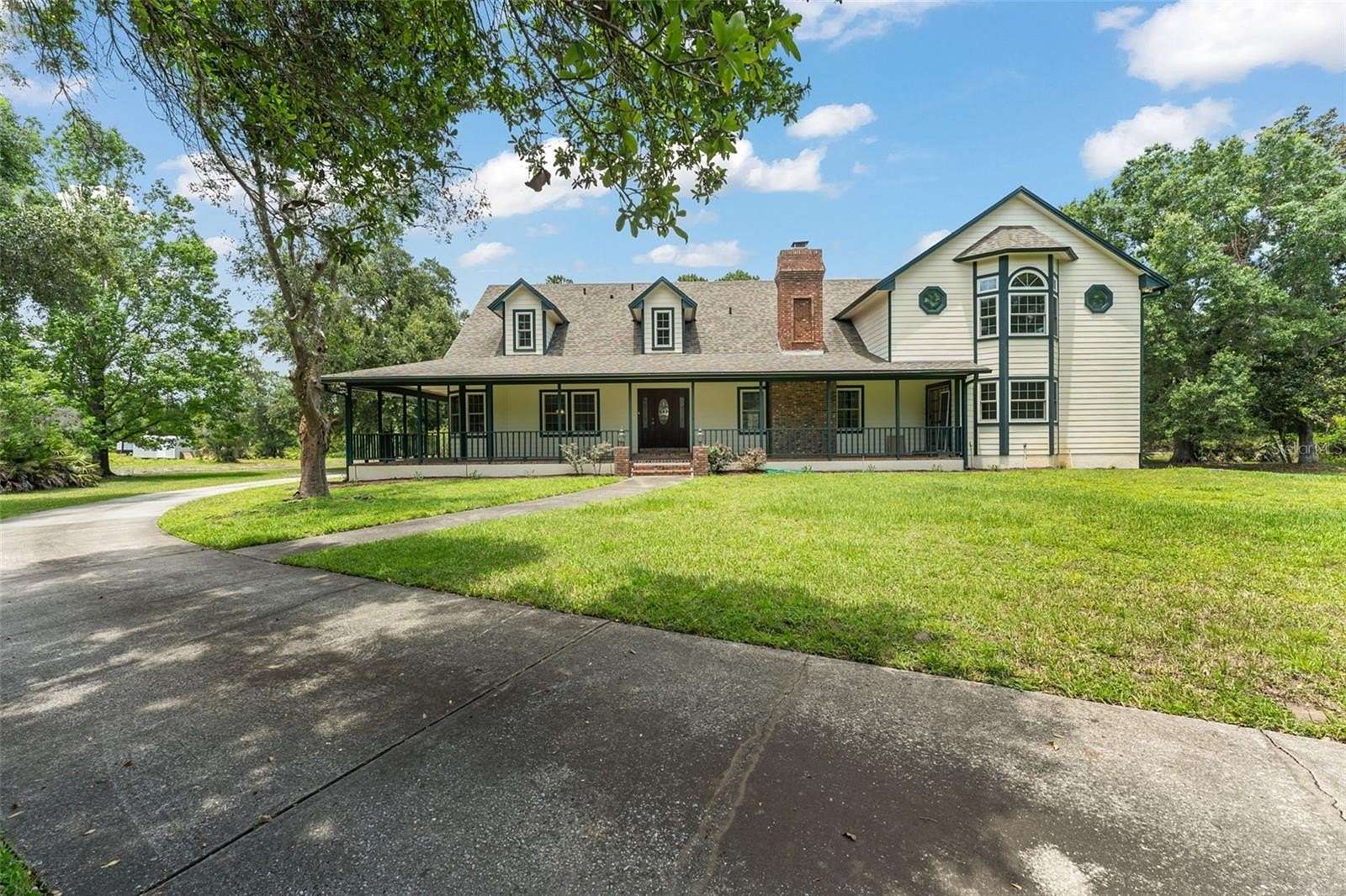 3.29 Acres of Land with Home for Sale in Oviedo, Florida