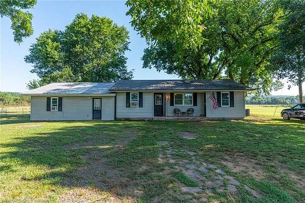 1.78 Acres of Land with Home for Sale in Parks, Arkansas