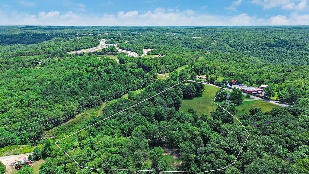 8.63 Acres of Residential Land for Sale in Monterey, Tennessee