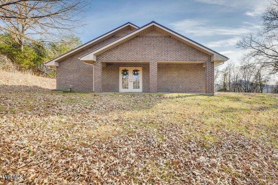 5.77 Acres of Improved Commercial Land for Lease in Blountville, Tennessee