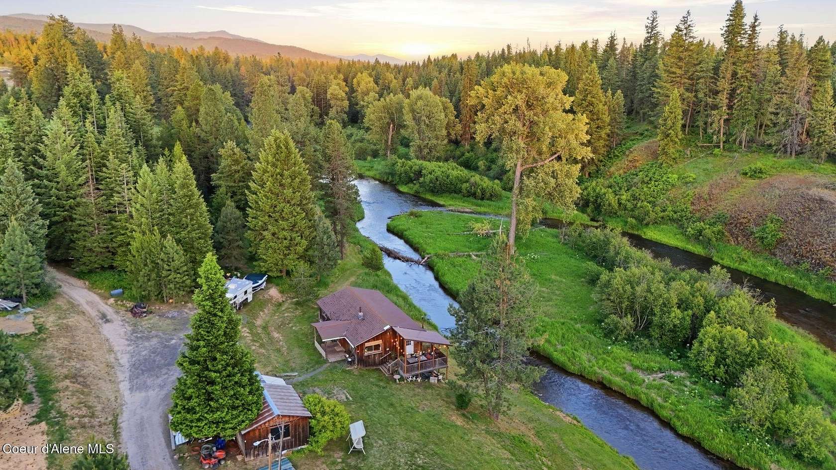 10.6 Acres of Land with Home for Sale in Fernwood, Idaho