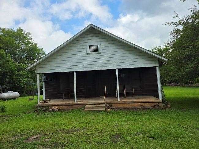 5 Acres of Land with Home for Sale in Henderson, Texas