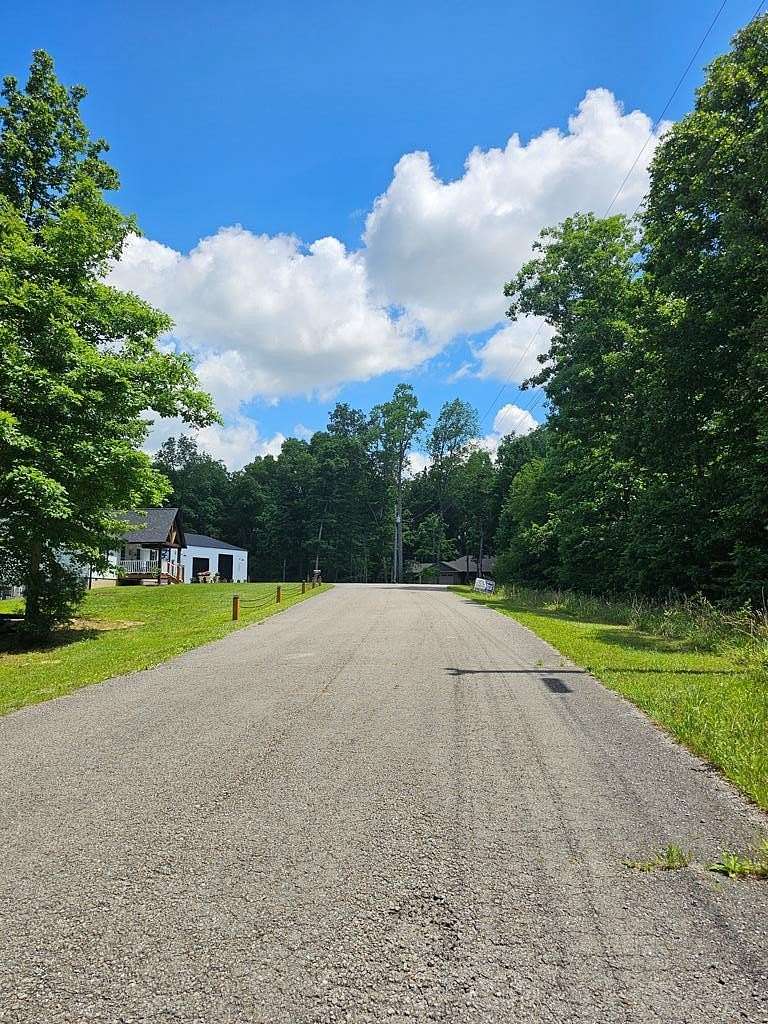 4.74 Acres of Residential Land for Sale in Crossville, Tennessee