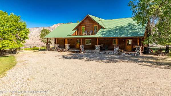 9.87 Acres of Land with Home for Sale in Parachute, Colorado