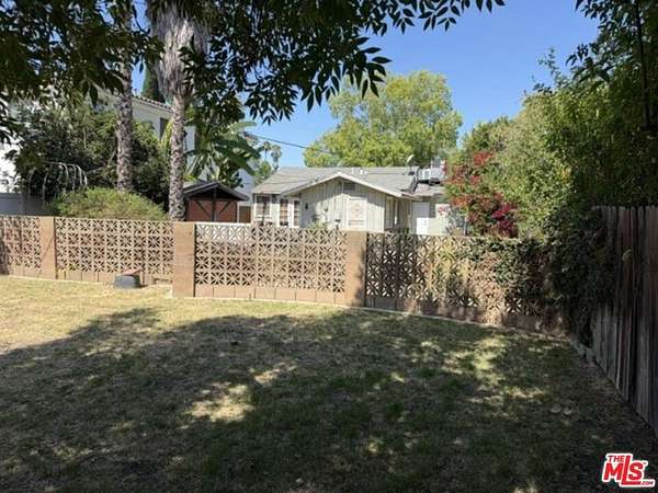 0.16 Acres of Residential Land for Sale in Los Angeles, California