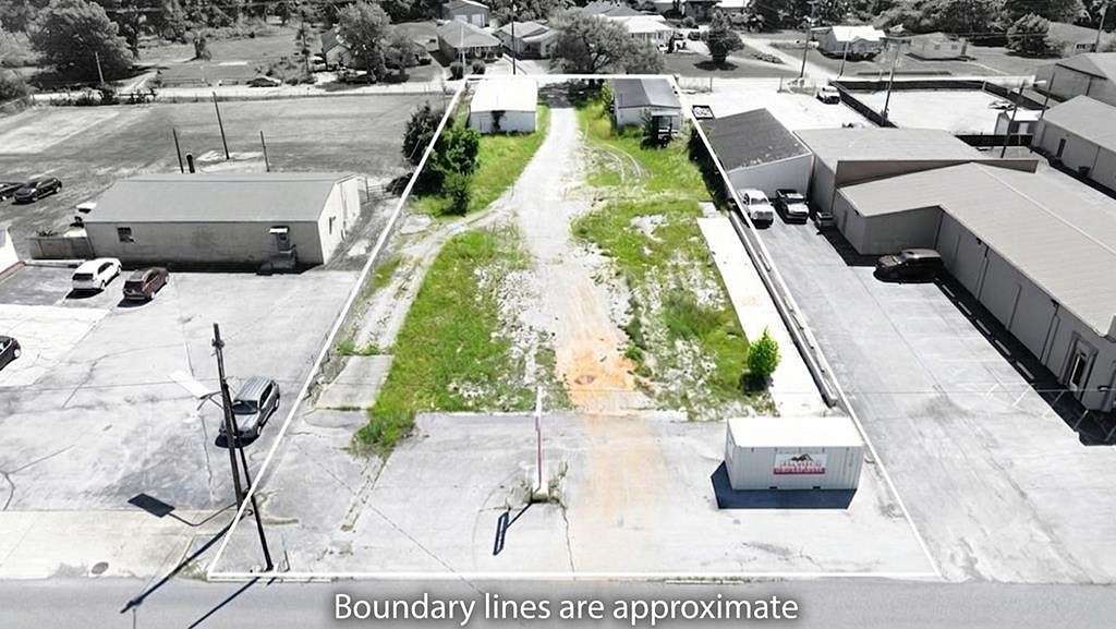 0.8 Acres of Commercial Land for Sale in Hopkinsville, Kentucky