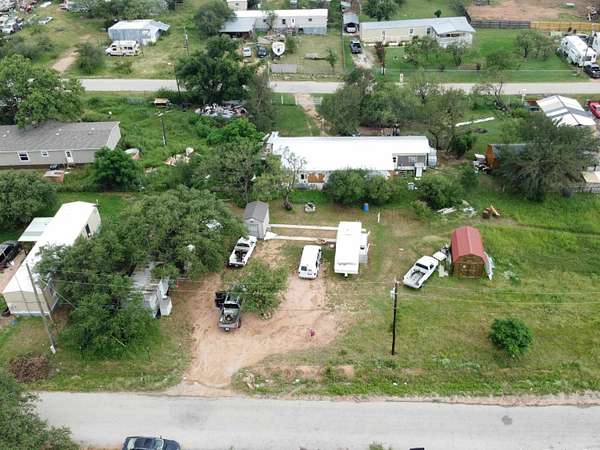 0.46 Acres of Residential Land for Sale in Kingsland, Texas
