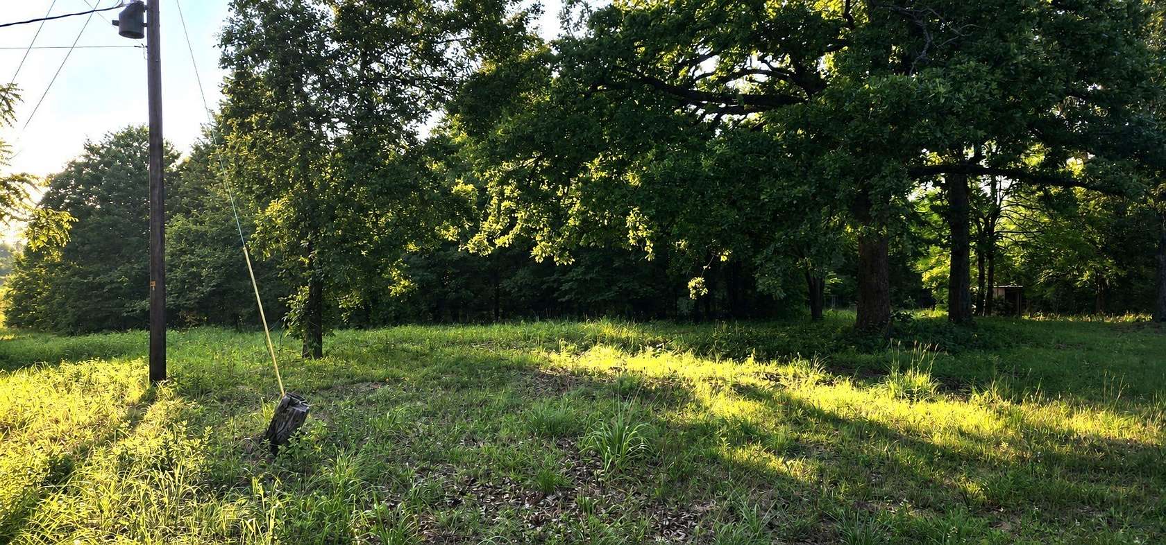 10 Acres of Recreational & Residential Land for Sale in Athens, Texas