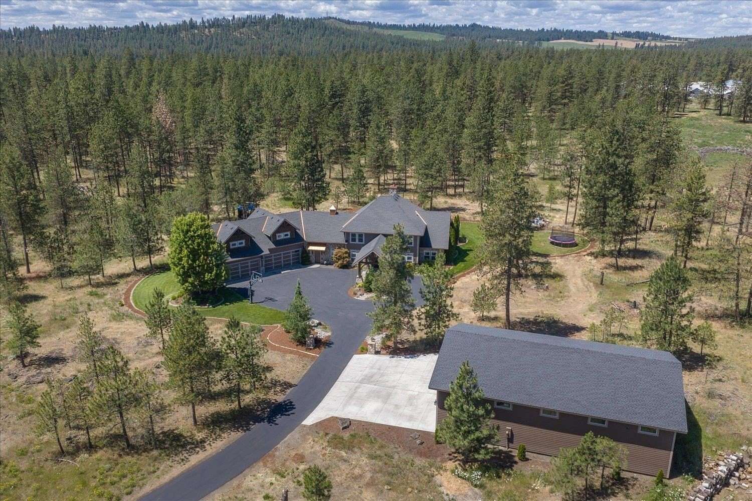 9.89 Acres of Land with Home for Sale in Cheney, Washington