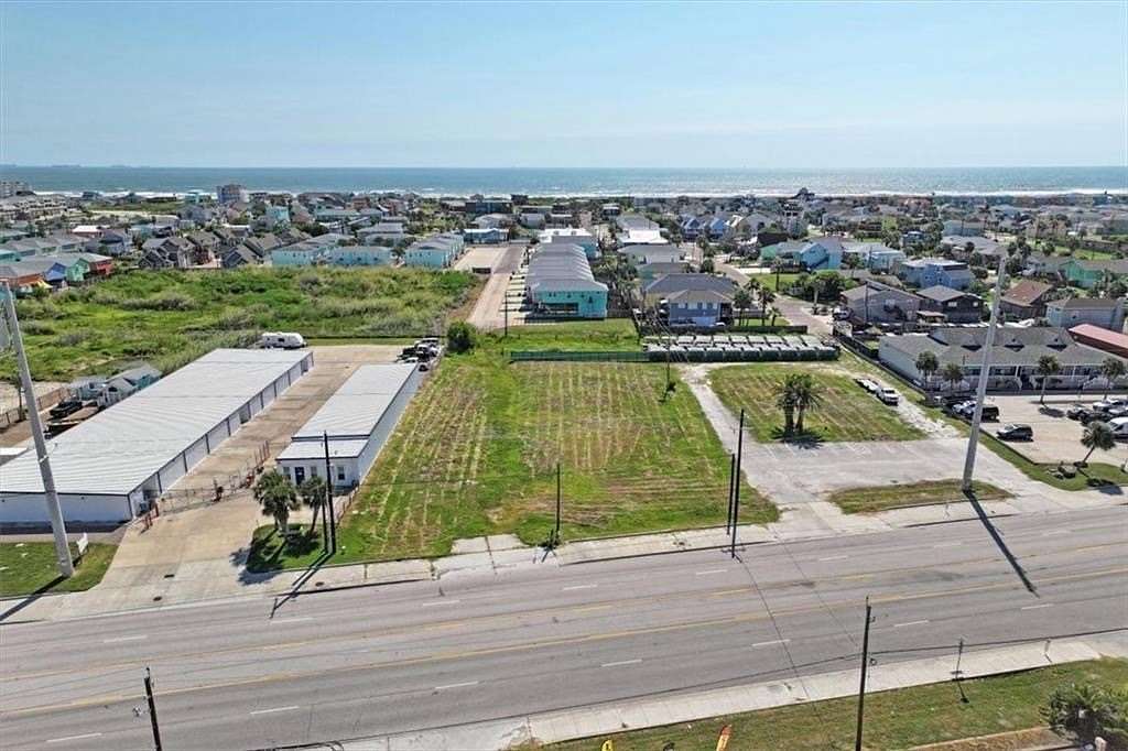 1.8 Acres of Mixed-Use Land for Sale in Port Aransas, Texas
