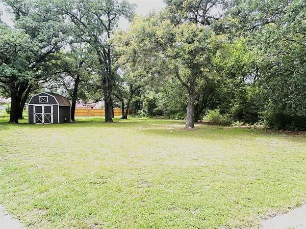 0.26 Acres of Residential Land for Sale in Rockdale, Texas