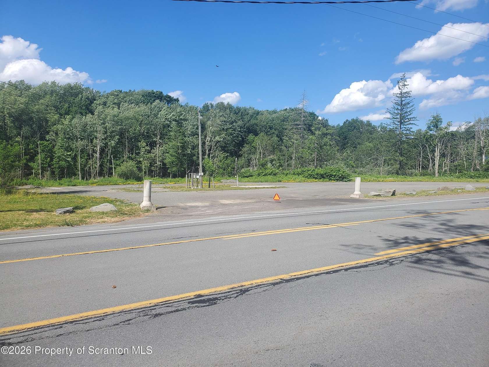 2.66 Acres of Commercial Land for Lease in Montrose, Pennsylvania