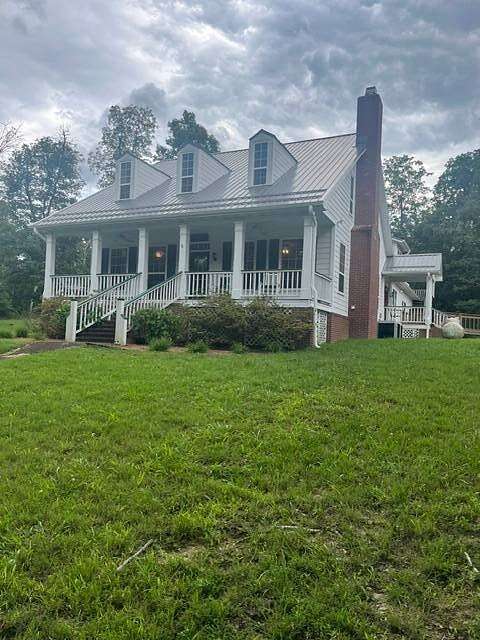 10 Acres of Land with Home for Sale in Salem, Arkansas