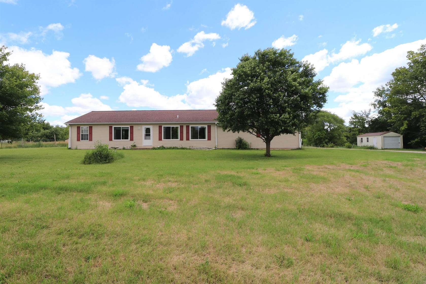 4.1 Acres of Land with Home for Sale in Janesville, Wisconsin