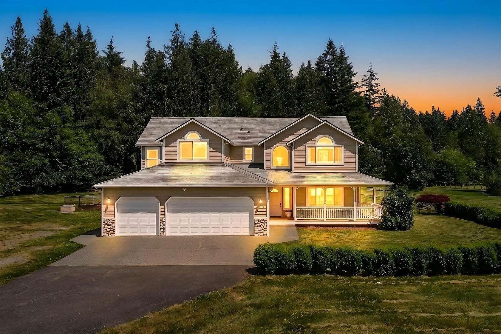5 Acres of Land with Home for Sale in Arlington, Washington