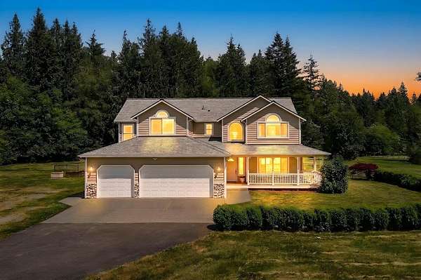 5 Acres of Land with Home for Sale in Arlington, Washington