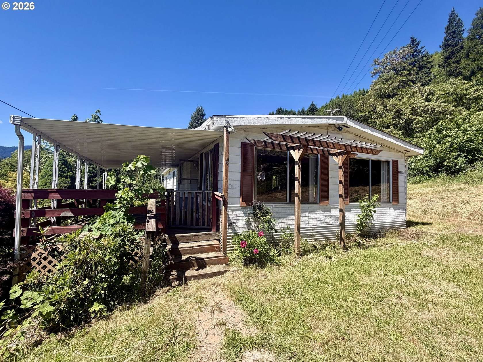 2.78 Acres of Land with Home for Sale in Oakridge, Oregon