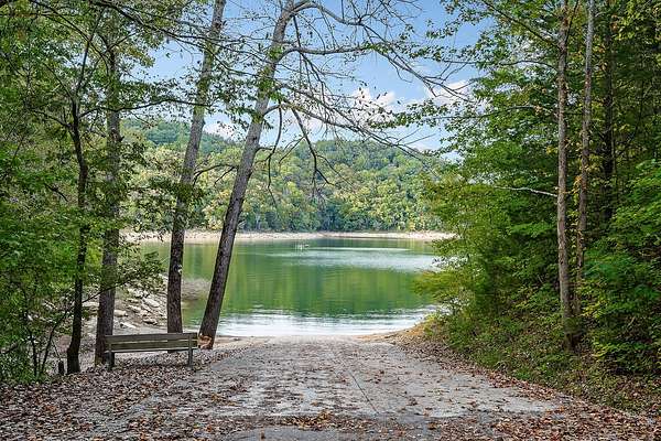 1.55 Acres of Residential Land for Sale in Smithville, Tennessee