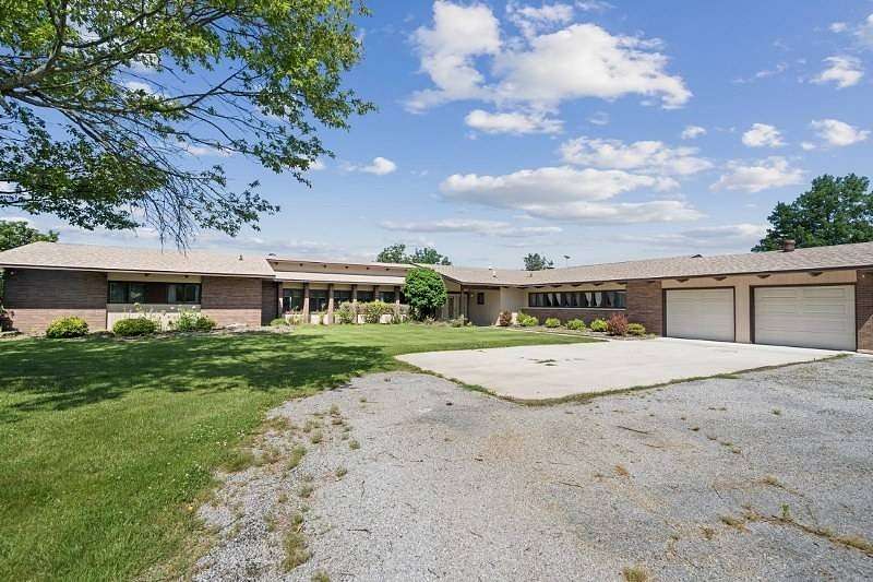 5.23 Acres of Land with Home for Sale in Anna, Illinois