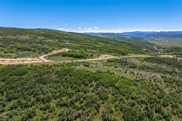 147 Acres of Land for Sale in Hayden, Colorado