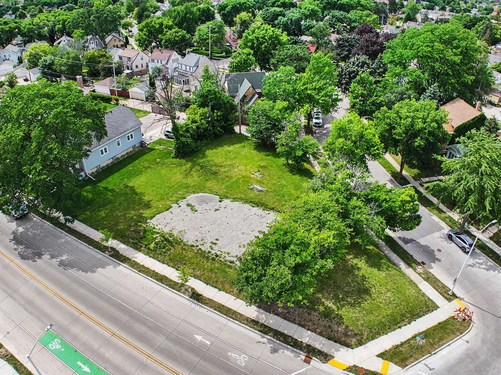 0.35 Acres of Residential Land for Sale in West Allis, Wisconsin
