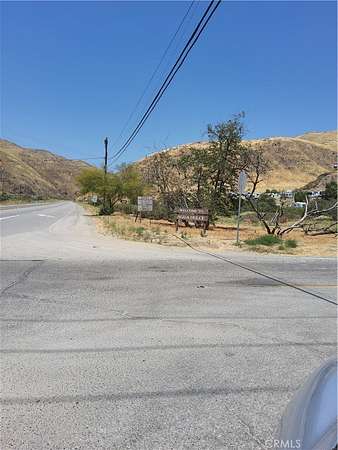 2.42 Acres of Residential Land for Sale in Agua Dulce, California