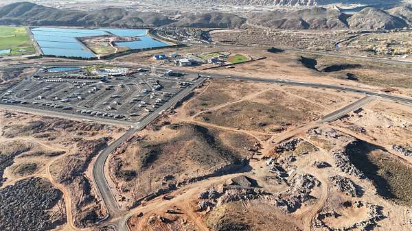 13.7 Acres of Recreational Land for Sale in Hurricane, Utah