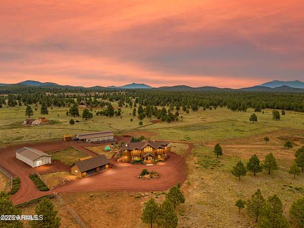 9.5 Acres of Land with Home for Sale in Parks, Arizona