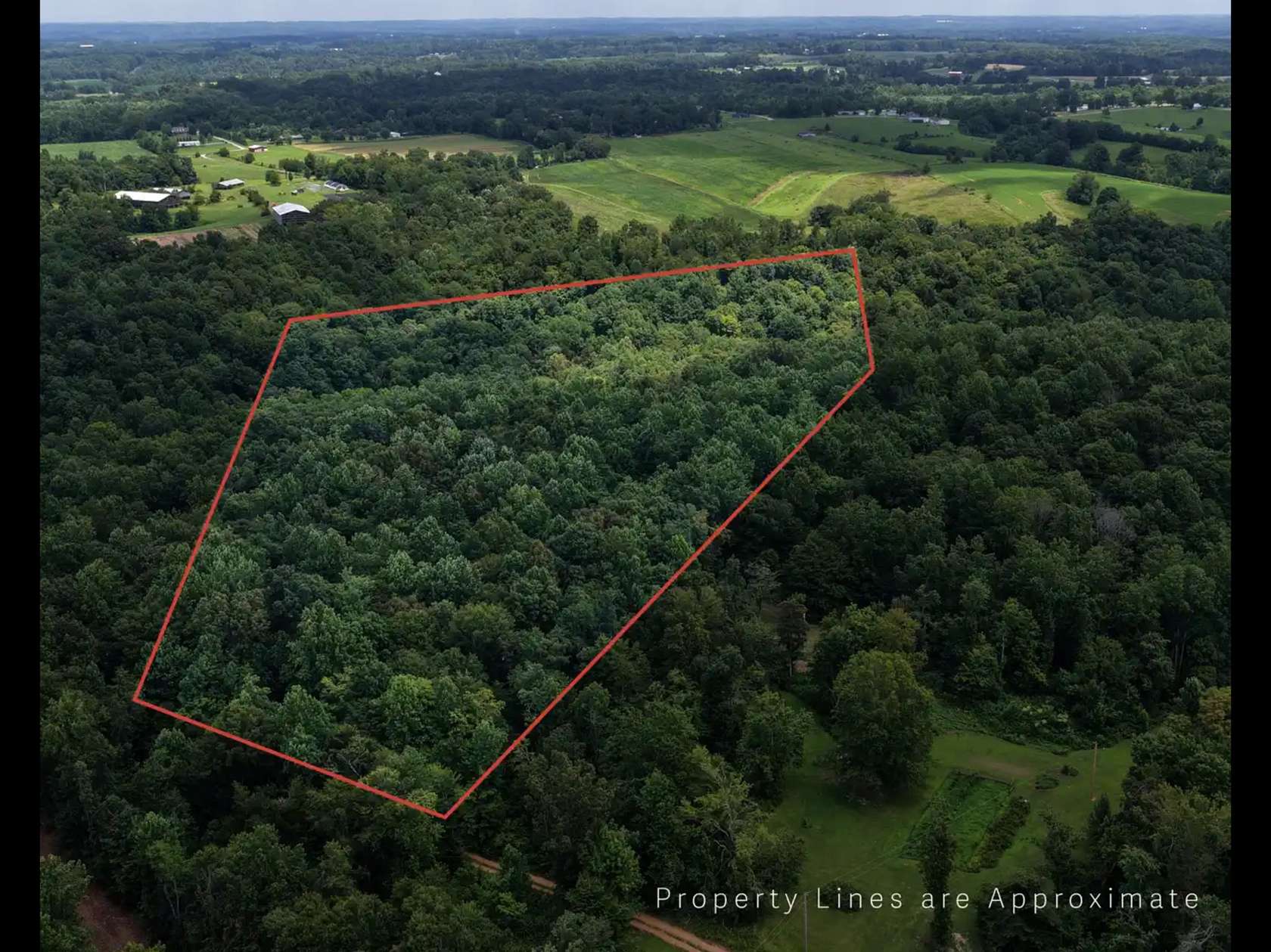 22.7 Acres of Recreational Land for Sale in Lafayette, Tennessee